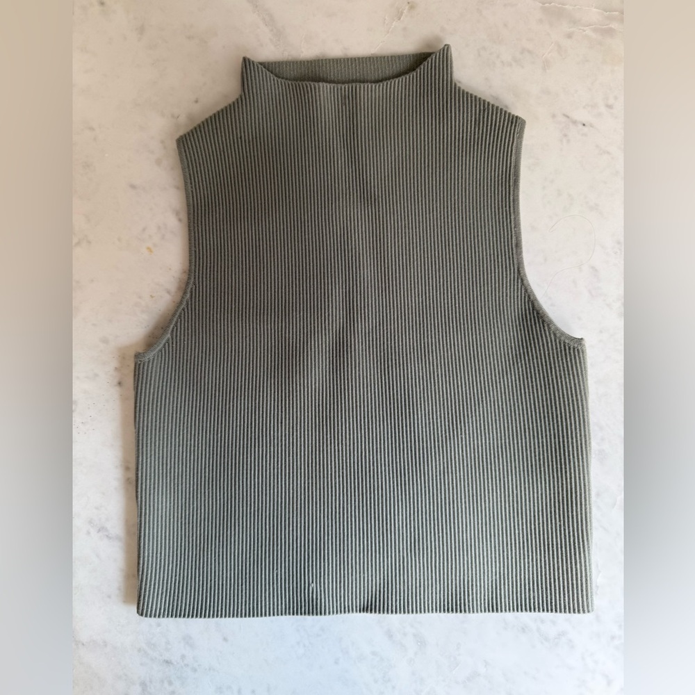 Abound Ribbed Tank Top - Gray